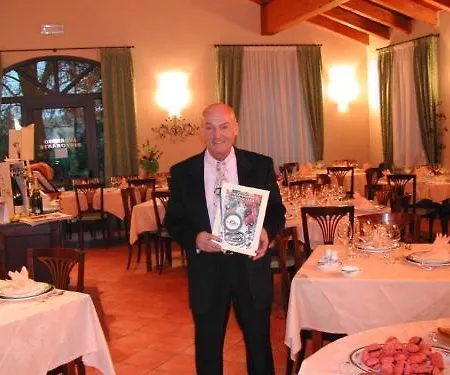 Magnagallo ホテル 3*