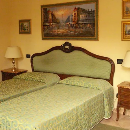 Magnagallo 3* カンポガッリアーノ